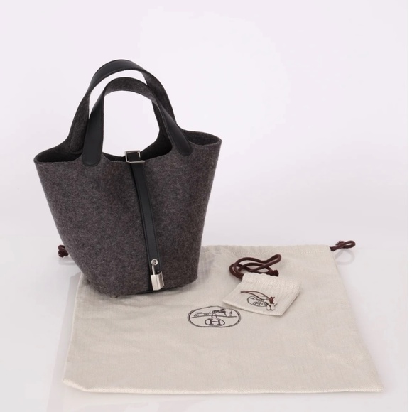 Pre-Owned Hermès 2020 Feutre Wool Swift Picotin 22 MM PHW - Picture 1 of 7